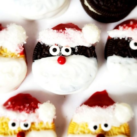 Easy Santa Oreo Cookies - Take your favorite chocolate sandwich cookie and turn it into a sweet old Santa Clause with these directions for Easy Santa Oreo Cookies!