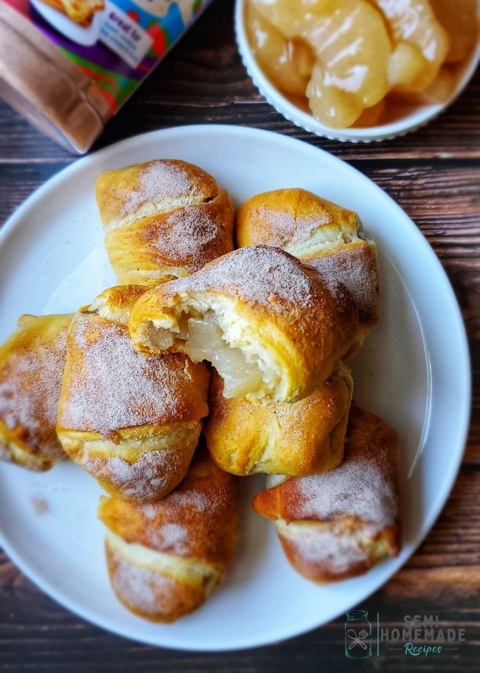 Crescent rolls, apple pie filling and cinnamon sugar comes together to make the sweetest little Crescent Roll Apple Dumplings for dessert!