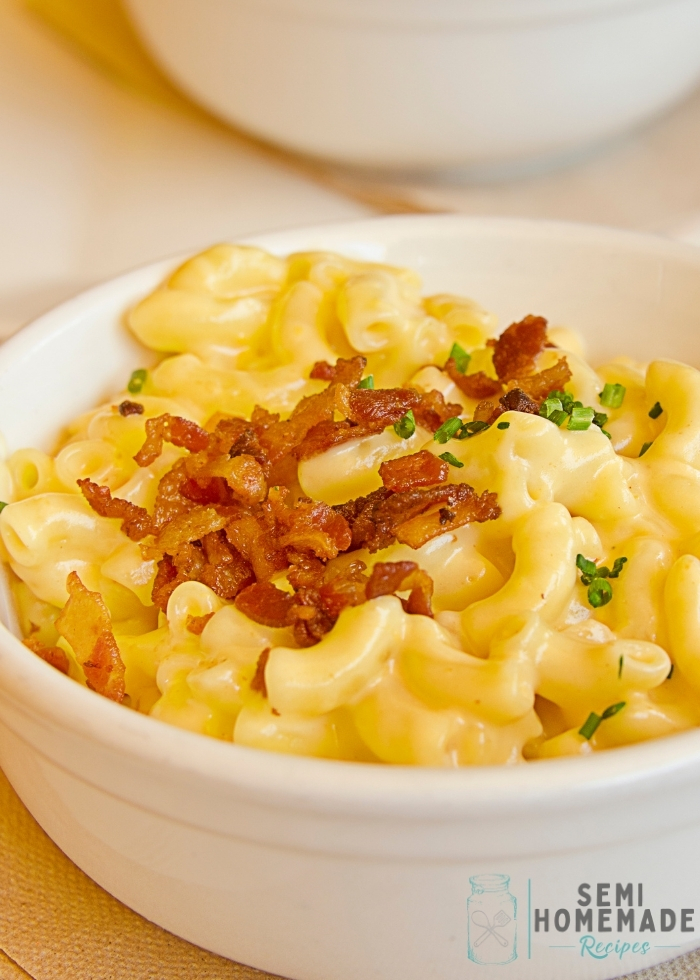 mac and cheese and bacon