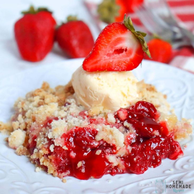This perfectly simple Semi Homemade Strawberry Crisp is made with canned strawberry pie filling, an easy cake mix crumble topping, sugar and butter!