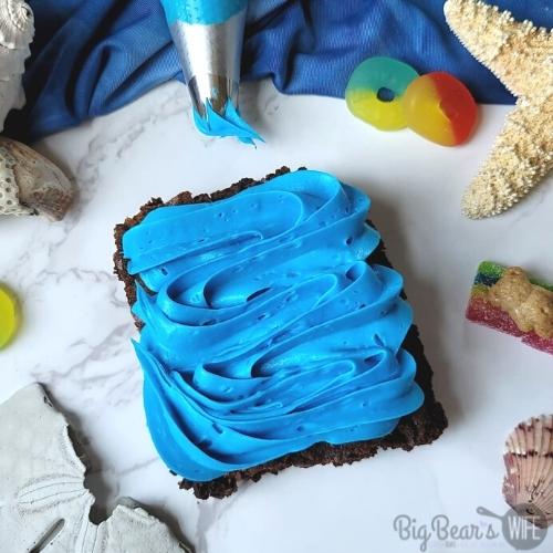 brownie with blue frosting