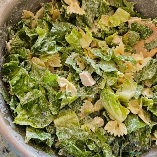 added chopped romaine to pasta salad (1)
