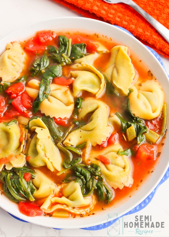 Spinach & Cheese Tortelloni Soup 
