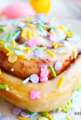 Discover the mouth-watering secret to making the most decadent Easter cinnamon rolls using a TikTok hack involving heavy cream. These taste just like Cinnabon Cinnamon rolls that you get from the mall!