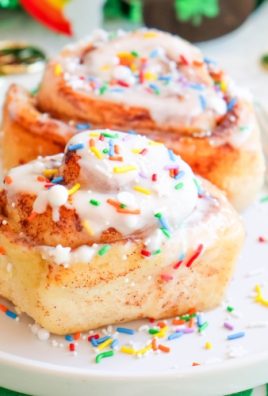 We love using this TikTok hack involving heavy cream to make some of the best cinnamon rolls! These Rainbow Cinnamon Rolls are perfect for an easy breakfast or fun to dress up for St. Patrick's Day! These cinnamon rolls take 30 minutes to make and taste like Cinnabon Cinnamon Rolls.