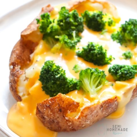 Stuffed Baked Potatoes are a great lunch or dinner option! Easy to customize and simple to toss together! These Broccoli and Cheese Stuffed Baked Potatoes are one of my favorite types of stuffed baked potatoes!